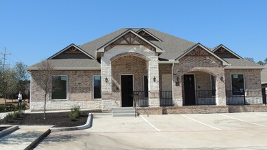 1904 Longmire Rd, Conroe, TX for rent Building Photo- Image 1 of 9