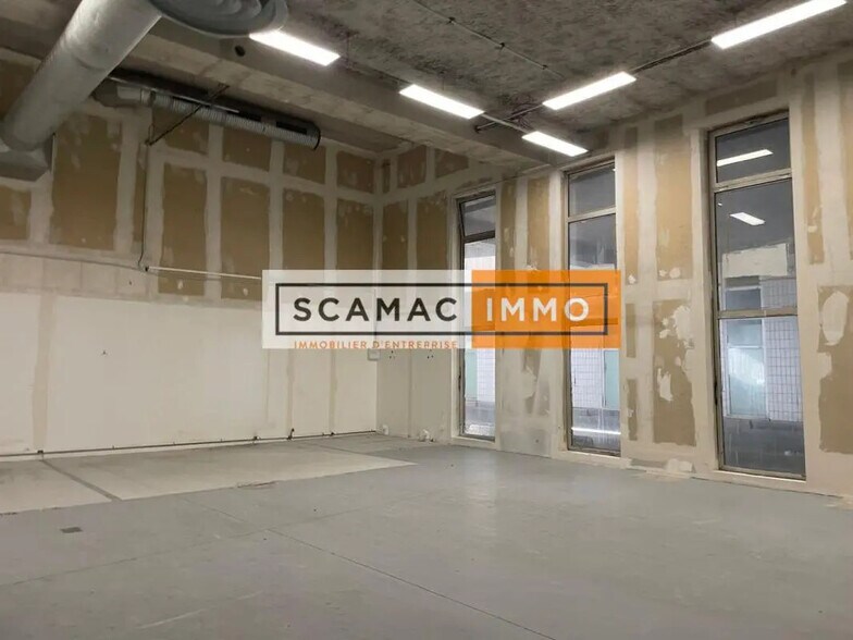 Industrial in Ivry-sur-Seine to rent - Interior Photo - Image 3 of 6