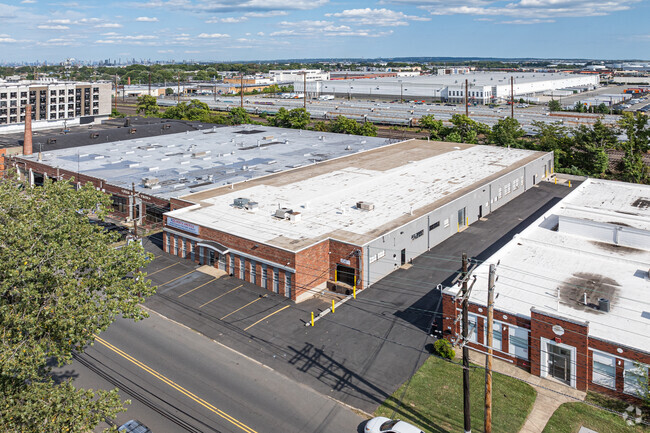 More details for 1135 W Elizabeth Ave, Linden, NJ - Industrial for Rent