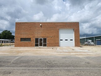 More details for 103 Quarry Rd, Rochelle, IL - Industrial for Rent