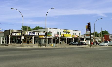 6355-6395 Rue Sherbrooke E, Montréal, QC for rent - Building Photo - Image 2 of 6