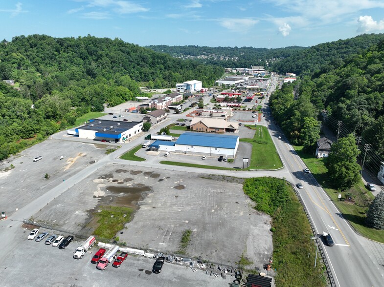 Hunters Way, Morgantown, WV for sale - Primary Photo - Image 1 of 6