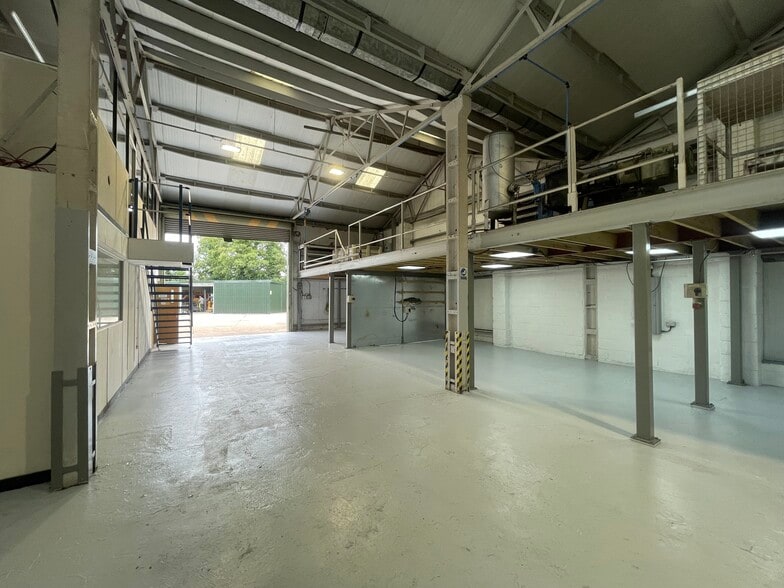 Stonestile Rd, Headcorn to rent - Building Photo - Image 2 of 6