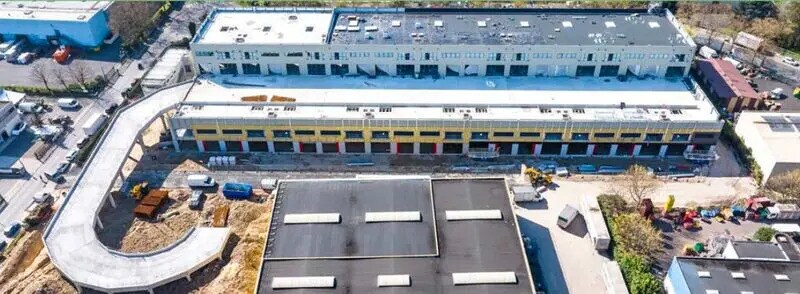 Light Industrial in Bobigny to rent - Aerial - Image 2 of 5