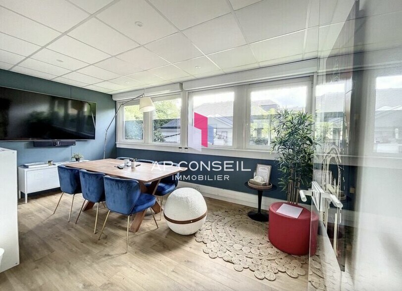 Office in Versailles for sale - Building Photo - Image 3 of 7