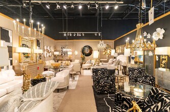 8270-8310 Ch Devonshire, Mt Royal, QC to rent Building Photo- Image 2 of 4