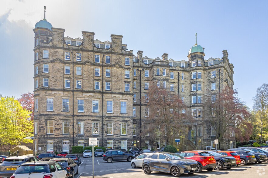 Cornwall Rd, Harrogate to rent - Primary Photo - Image 3 of 5
