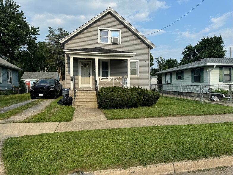 806 S Wheeler St, Saginaw, MI for sale - Primary Photo - Image 1 of 18