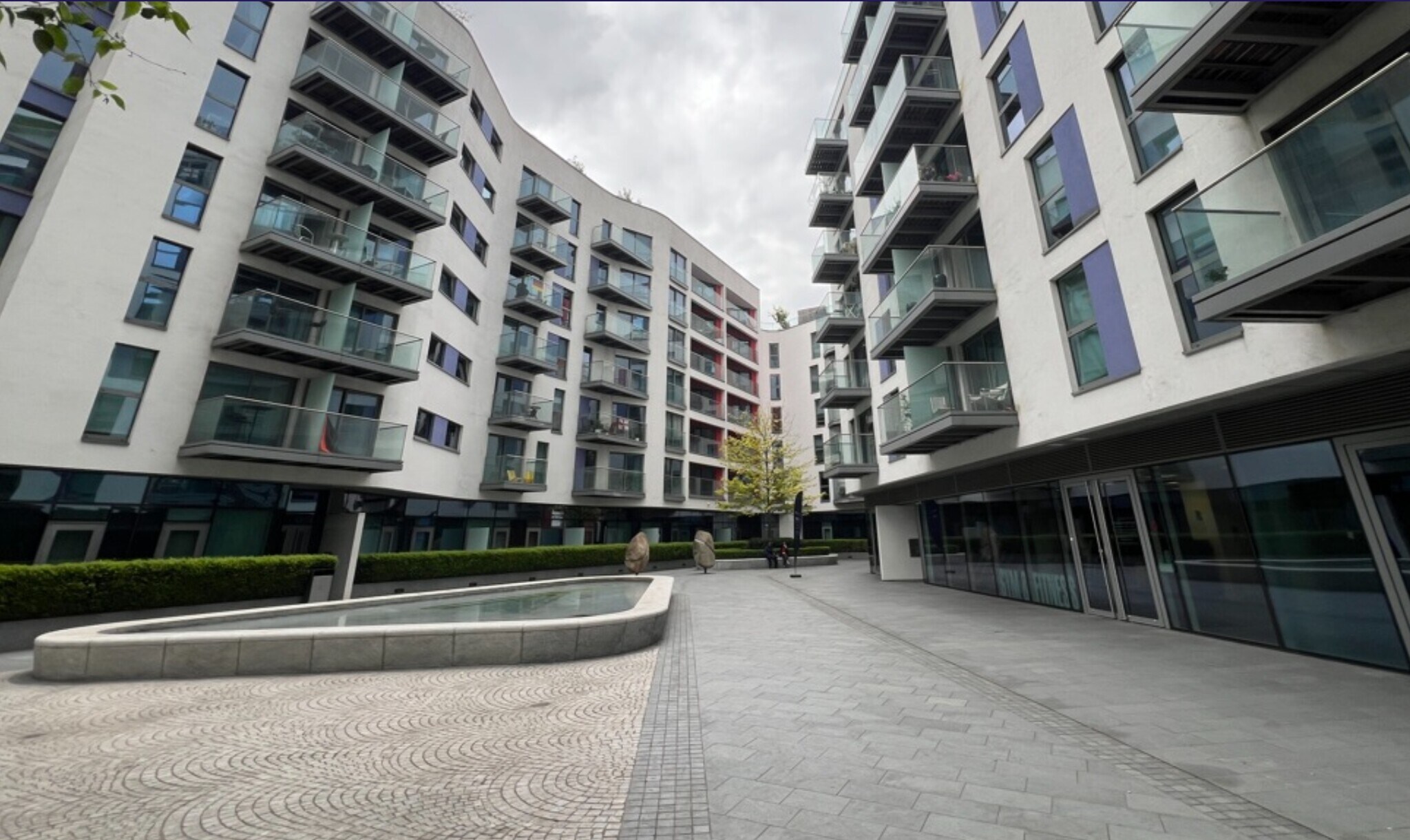 Wellesley Rd, Croydon to rent Primary Photo- Image 1 of 6