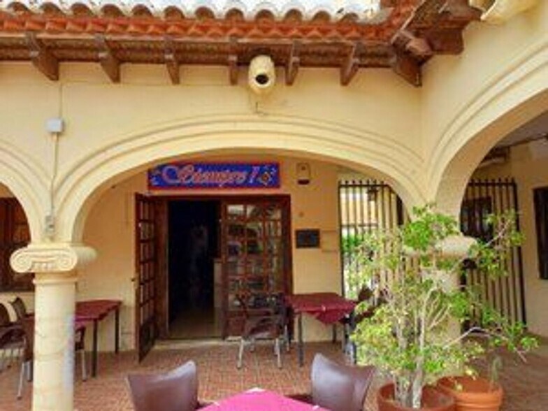 de, 15, El Campello, Alicante for sale - Building Photo - Image 2 of 13