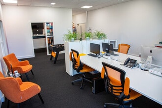 Glenn Rd, Nelson to rent Interior Photo- Image 2 of 5