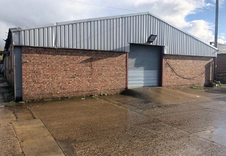 Woodley Yard, Higham Ferrers to rent - Primary Photo - Image 1 of 2