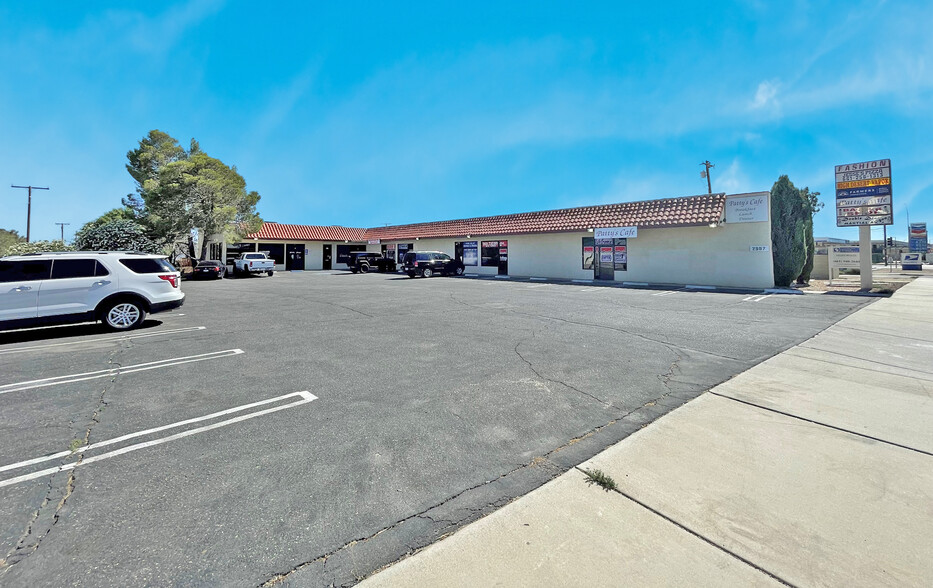 2997 Desert St, Rosamond, CA for sale - Primary Photo - Image 1 of 1