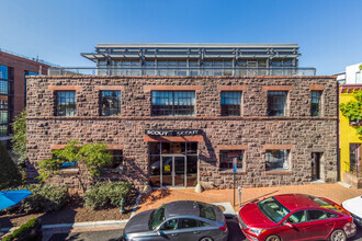 1028 33rd St NW, Washington, DC for rent Building Photo- Image 1 of 7