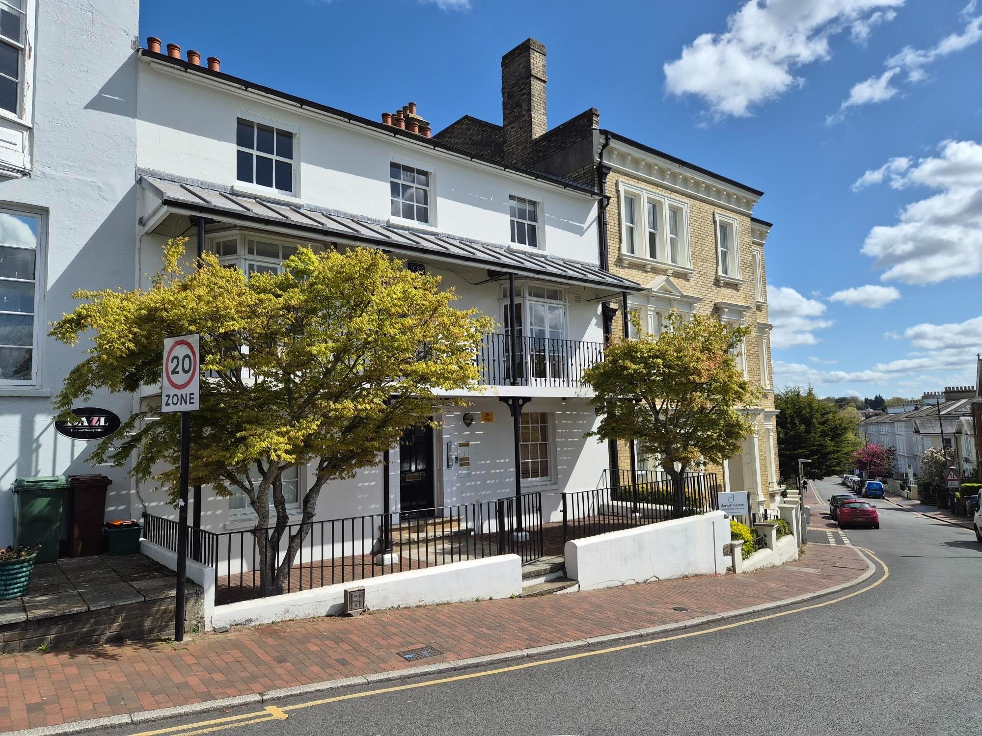 22 Mount Ephraim Rd, Tunbridge Wells to rent Building Photo- Image 1 of 5