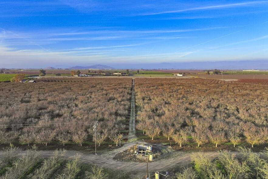 39738 Road 108, Cutler, CA for sale - Building Photo - Image 2 of 12