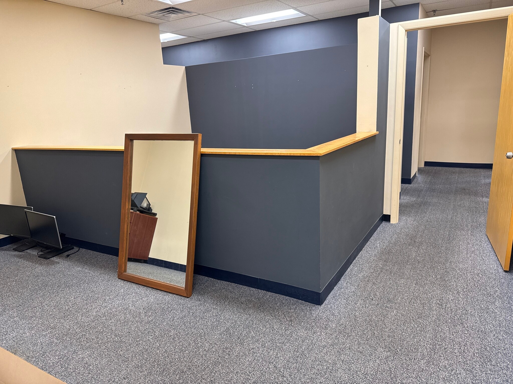 321-395 E Dundee Rd, Wheeling, IL to rent Building Photo- Image 1 of 10