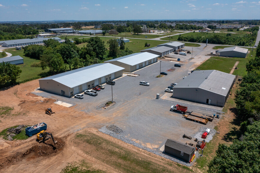 2260 W Centerton Blvd, Centerton, AR for rent - Building Photo - Image 3 of 16