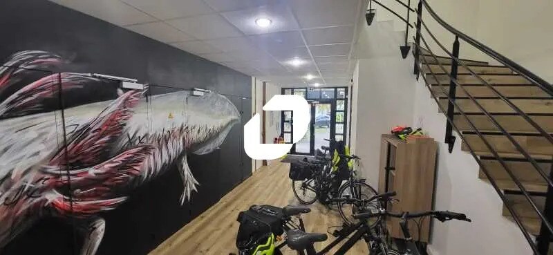 Office in Pessac to rent - Interior Photo - Image 2 of 11