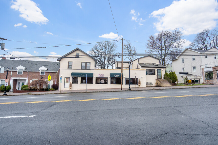 107 E Main St, Bogota, NJ for sale - Building Photo - Image 1 of 1