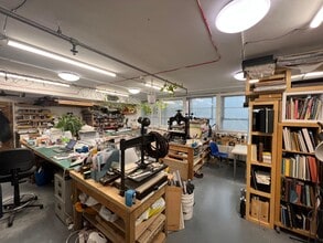 43-53 Markfield Rd, London to rent Interior Photo- Image 2 of 3