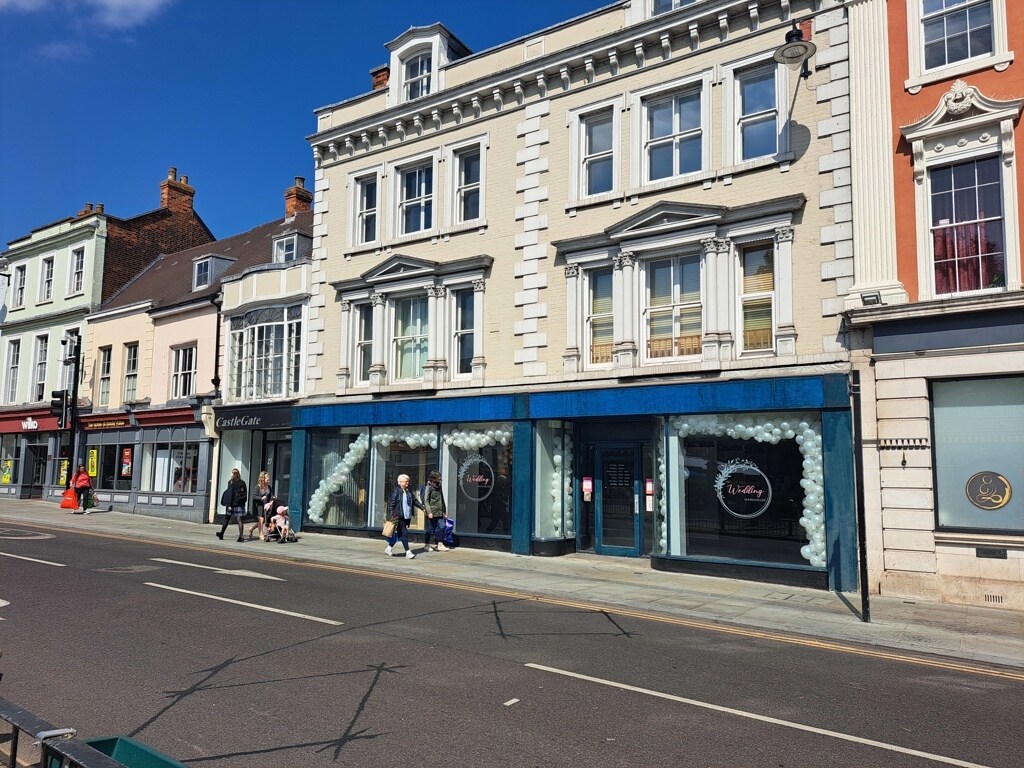 23-27 High St, Bedford for sale Building Photo- Image 1 of 1