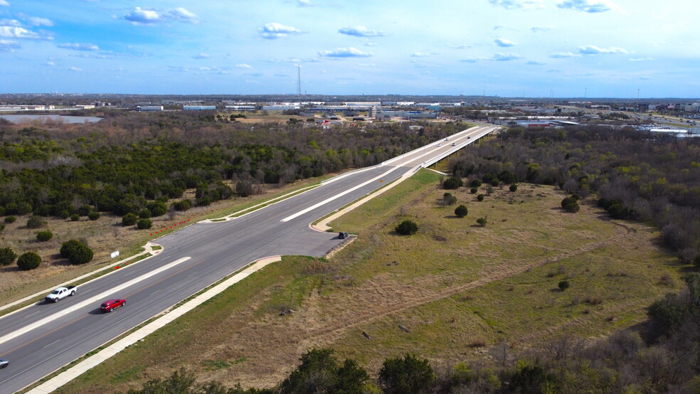 University Ave, Round Rock, TX for sale - Building Photo - Image 2 of 5