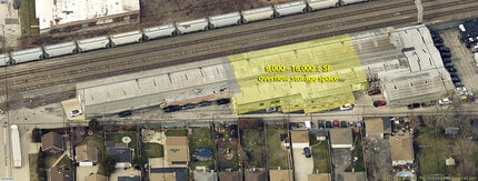 9520 Seymour Ave, Schiller Park, IL to rent Building Photo- Image 2 of 6