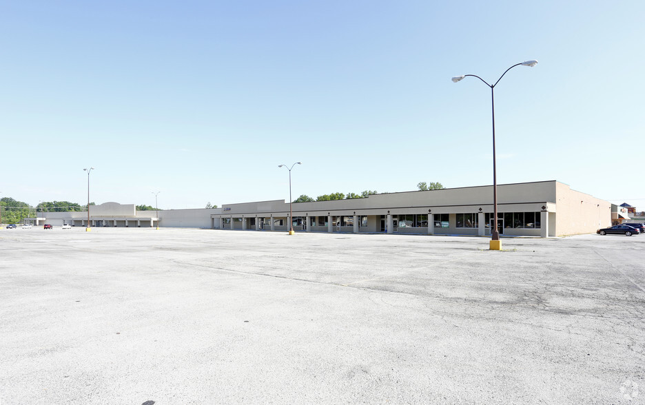 2136-2200 Allentown Rd, Lima, OH for rent - Primary Photo - Image 1 of 8