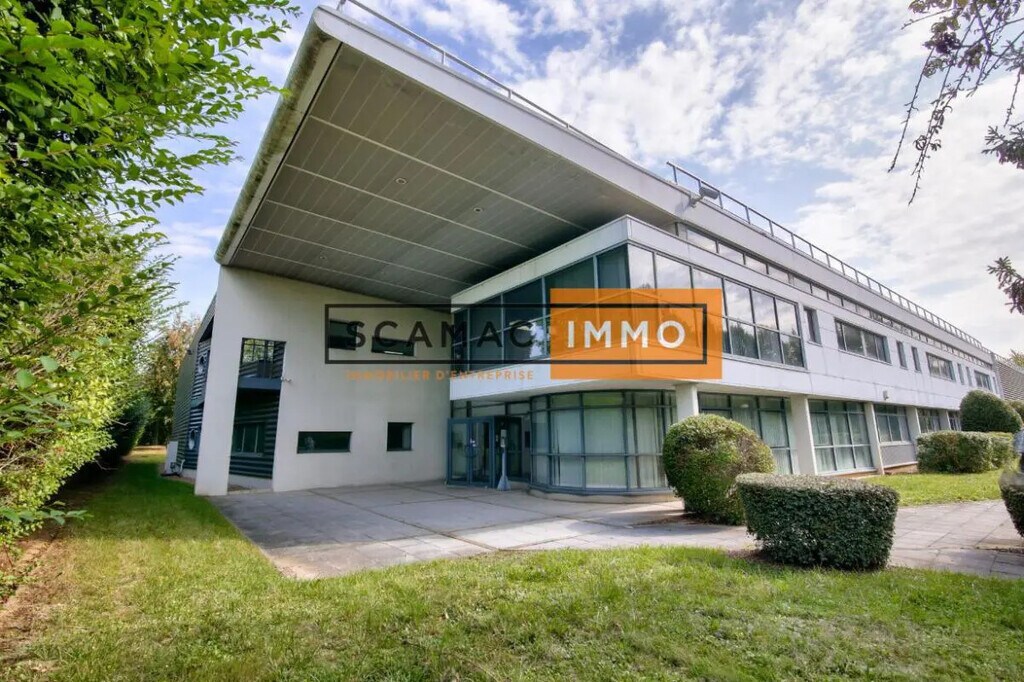 Location Local d'activités 3 437 m² - Photo 1