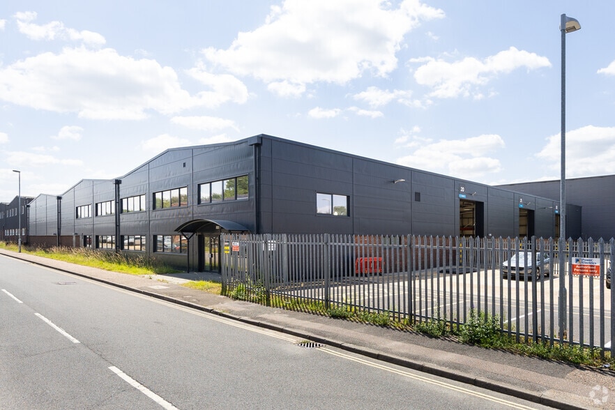 Birches, East Grinstead for sale - Primary Photo - Image 1 of 1