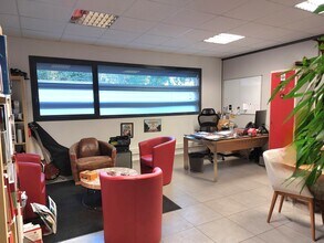 Rue De Lisbonne, La Seyne-sur-Mer to rent Interior Photo- Image 1 of 6