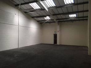 Commerce Way, Highbridge to rent Interior Photo- Image 2 of 2