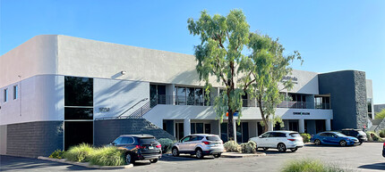 1929 W Lone Cactus Dr, Phoenix, AZ for rent Building Photo- Image 1 of 10