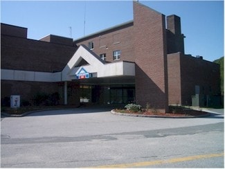 More details for 260-262 Cottage St, Littleton, NH - Co-working to Rent
