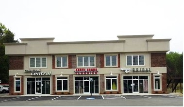 10931 E Independence Blvd, Matthews, NC for rent Building Photo- Image 1 of 6