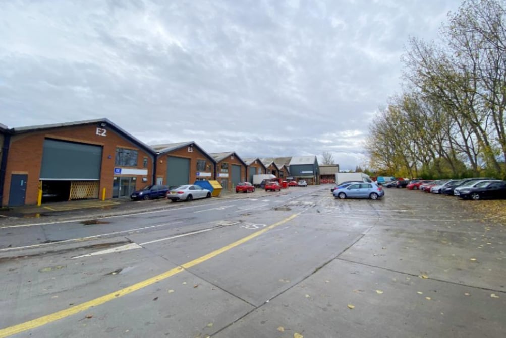 Middlemore Ln W, Aldridge to rent Aerial- Image 1 of 2