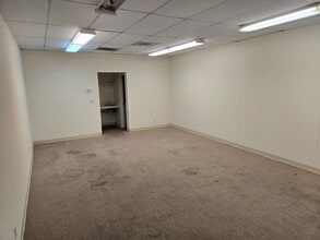 7400 El Cajon Blvd, La Mesa, CA to rent Interior Photo- Image 1 of 4