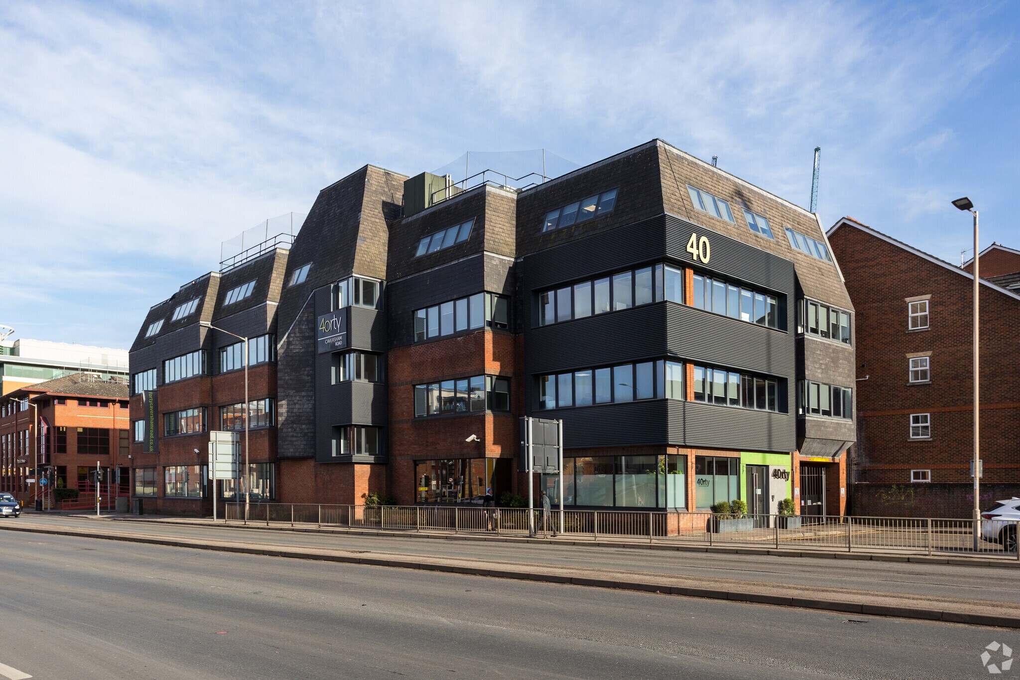 40 Caversham Rd, Reading for sale Primary Photo- Image 1 of 1