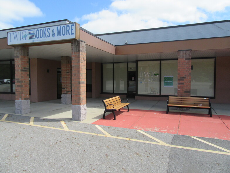 1140 E Main St, Lancaster, OH for rent - Building Photo - Image 1 of 28