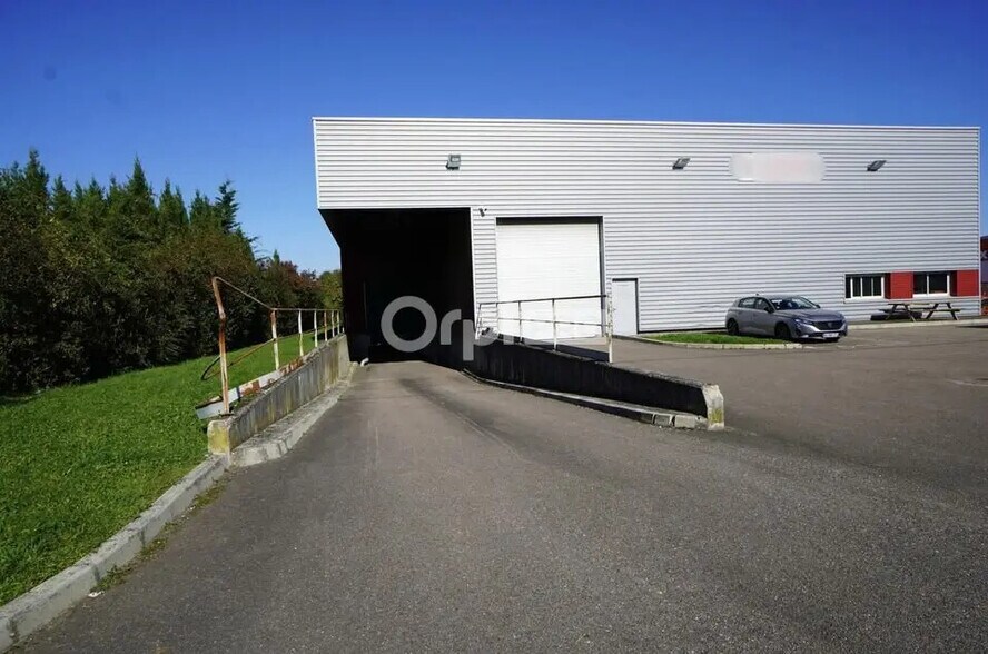 Light Industrial in Dijon to rent - Building Photo - Image 2 of 7