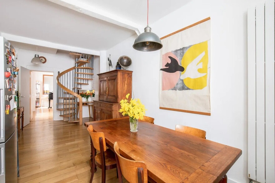 Build-to-Rent in Paris for sale - Interior Photo - Image 1 of 1