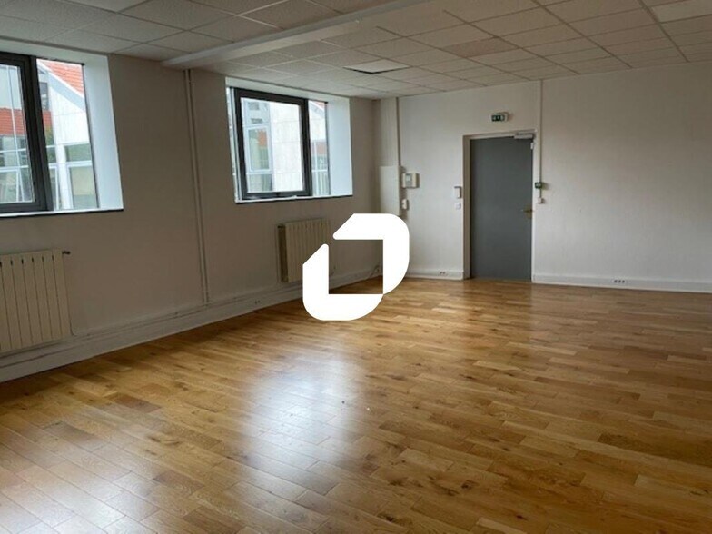 Office in Alfortville to rent - Interior Photo - Image 3 of 26