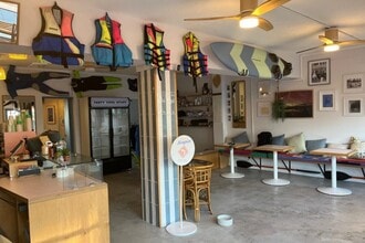 30 Fore St, Budleigh Salterton to rent Interior Photo- Image 2 of 3