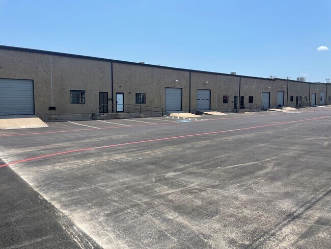 More details for 3425 Raider Dr, Hurst, TX - Light Industrial, Industrial to Rent