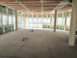 Office / Retail in Ávila, Ávila to rent Interior Photo- Image 1 of 3