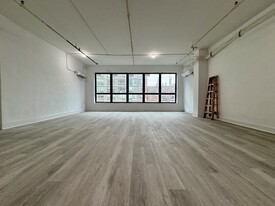 112-114 W 14th St, New York NY - Commercial Property