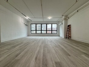 112-114 W 14th St, New York, NY for rent Building Photo- Image 1 of 12