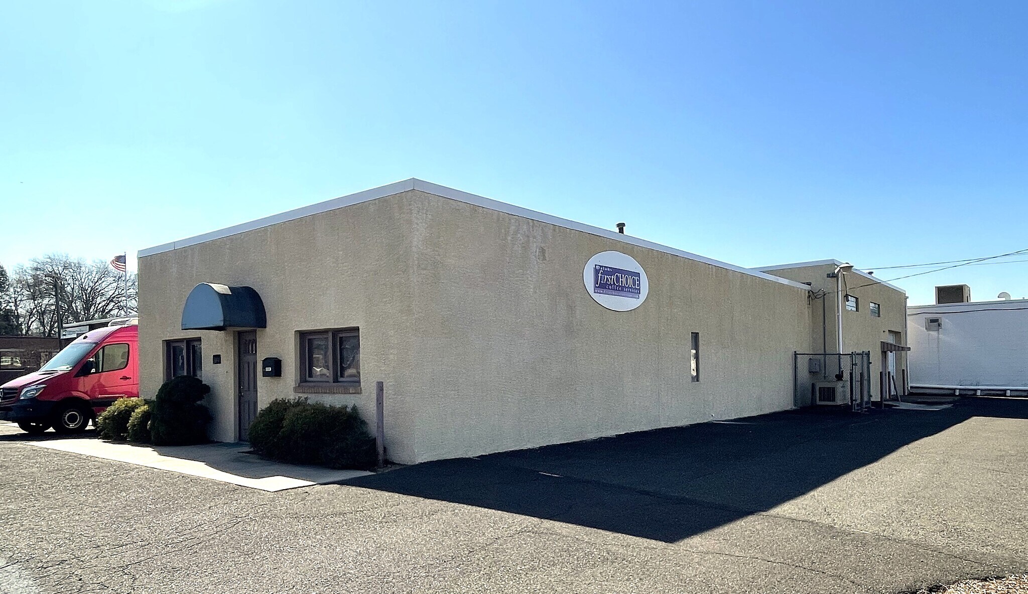 1446 Ulmer Ave, Oreland, PA for sale Primary Photo- Image 1 of 1