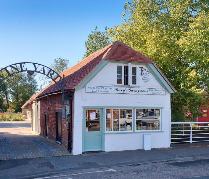High St, Stockbridge for sale Primary Photo- Image 1 of 1